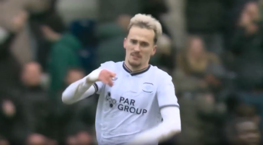 Preston North End restrict Leeds United 2-1