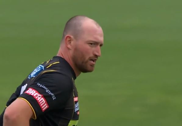 3-fer! Ian McPeake puts Otago on backfoot