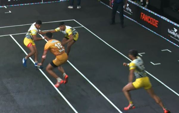 52-30! Vijayanagara Veers sail past Sindh Sonics