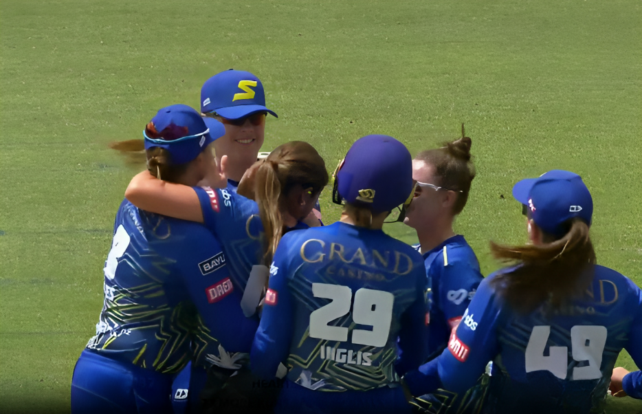 Otago Sparks bowl out Auckland Hearts to win by 47 runs