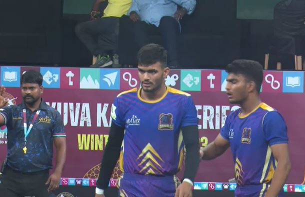 10 Points! Yuvraj Choudhary sizzles with Kamaal performance