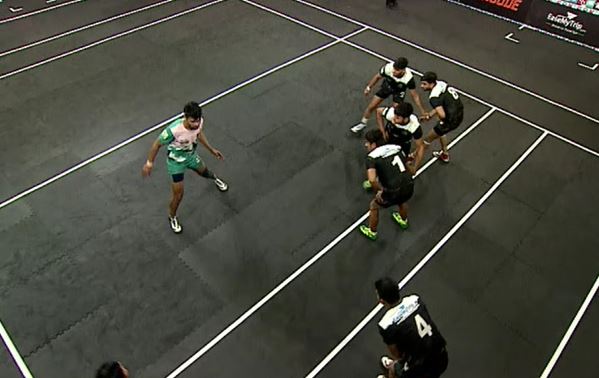 Ashish Narwal spreads his magic with 8 Raid points