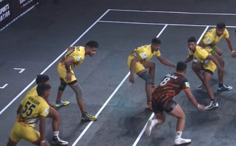 Sindh Sonics sail past timid Tadoba Tigers 33-21