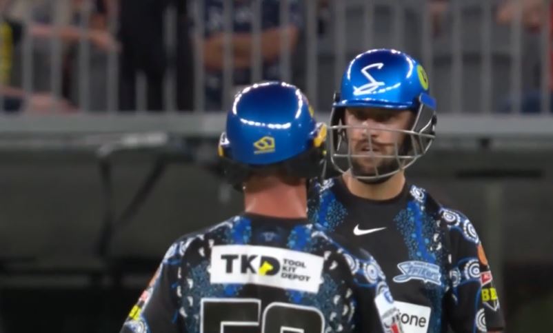 Matthew Short's determined 74 goes in vain