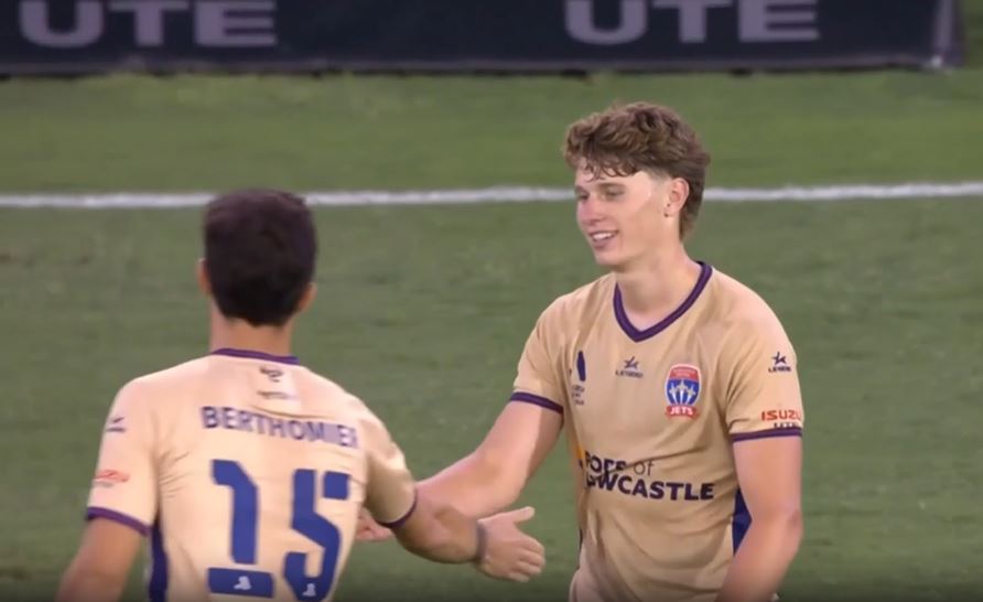 Newcastle Jets walk past Brisbane Roar 3-1