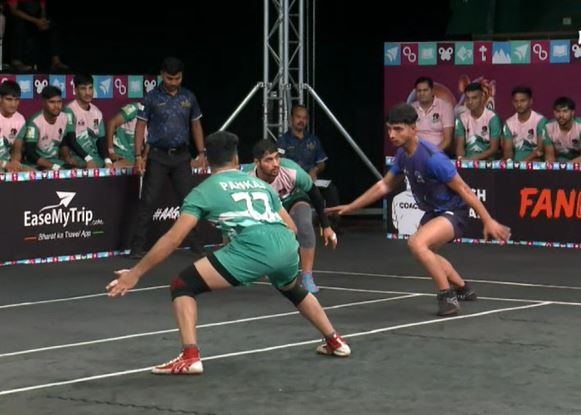 Pankaj Sharma, Kalyan Rana execute Kamaal tackle