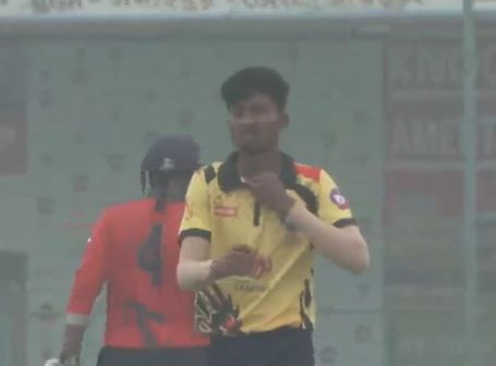 3-fer! Bikash Patra restricts Alipurduar Thunders to 95