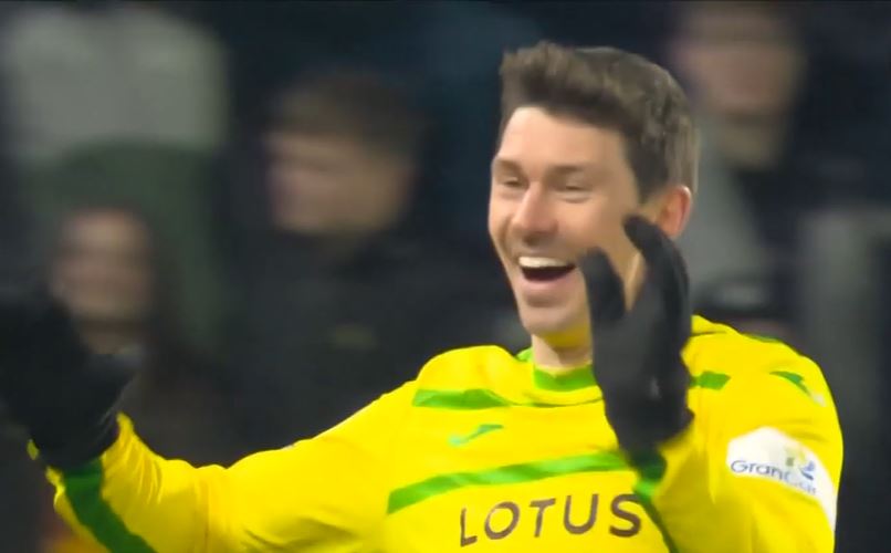 2-1! Norwich City outmuscle Hull City