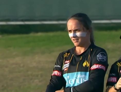 5-fer! Amelia Kerr puts a dent on Canterbury Magicians