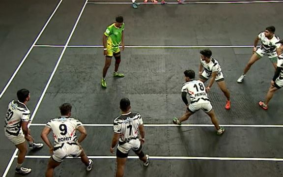 Palani Tuskers walk past Murthal Magnets 35-22