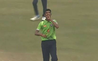 3-fer! Barun Mondal restricts Combined Avengers to 136