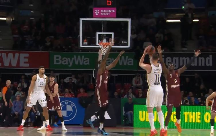 92-71! Real Madrid sail past Bayern Munich