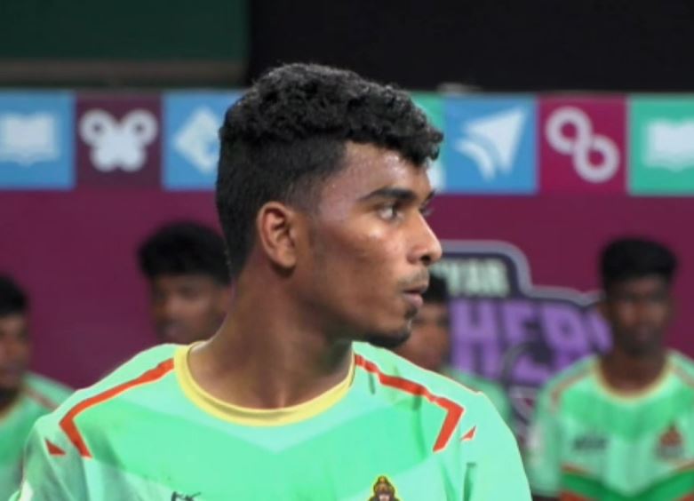 Iyyappan stuns Sindh Sonics with his classy raid