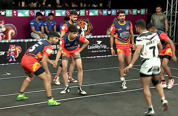 Ankit Saharwa sparkles with 21 Raid points