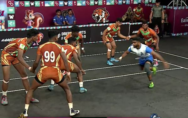 Hampi Heroes edge past Chola Veerans by 1 points