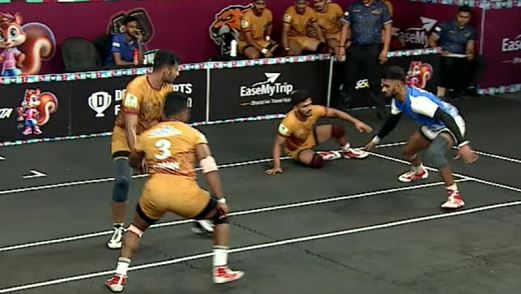 Hampi Heroes outmuscle Vijayanagara Veeras by 2 points