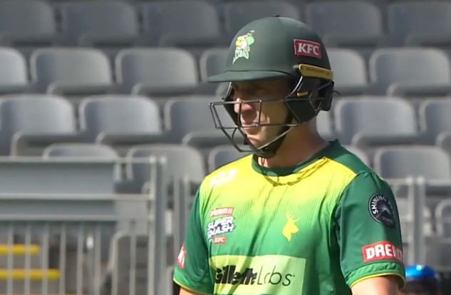 87* off 49! Dane Cleaver powers Central Stags to 173