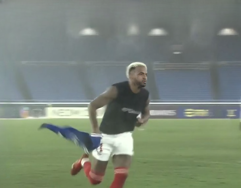 Lopes Scores in Final Minute of Extra Time to Send Yokohama FM to QF