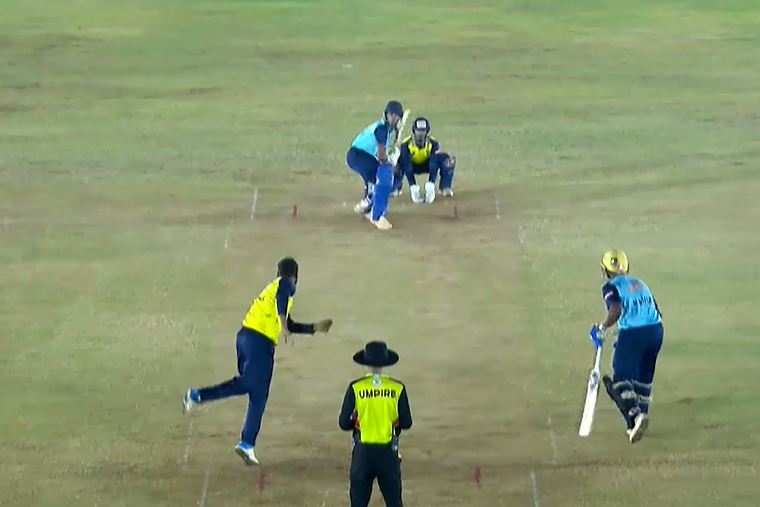 Sheeraj Anant Gharat Pummels Vashi with 63*