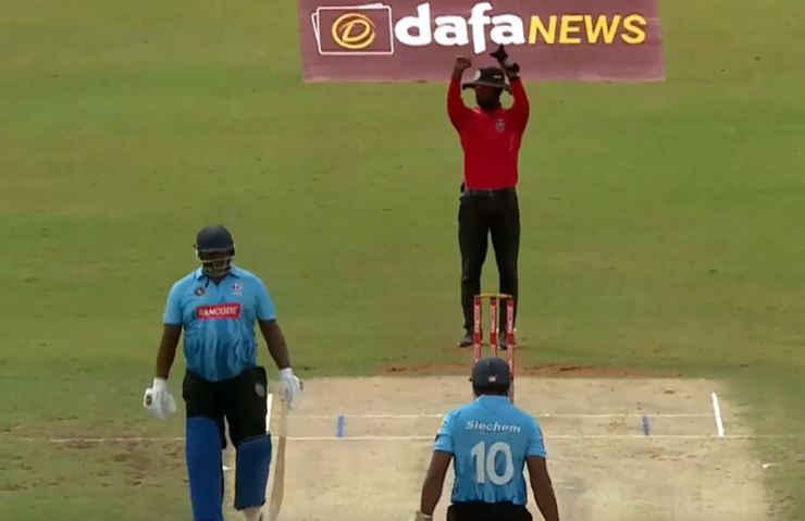 66* off 31! Gilbert A unfurls sublime sixes