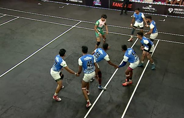 Hampi Heroes contain Himalayan Tahrs 37-30
