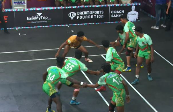 Vijayanagara Veers hold nerves to humble Chola Veerans 35-32