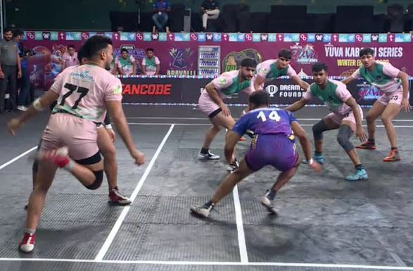 Aravalli Arrows hold nerves to pip Himalayan Tahrs 43-36
