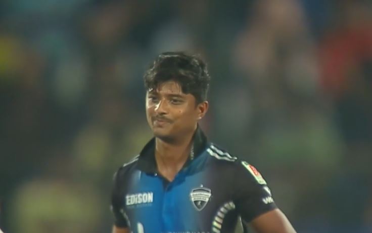 Mahedi Hasan Breathes Energy with 36-Ball 60