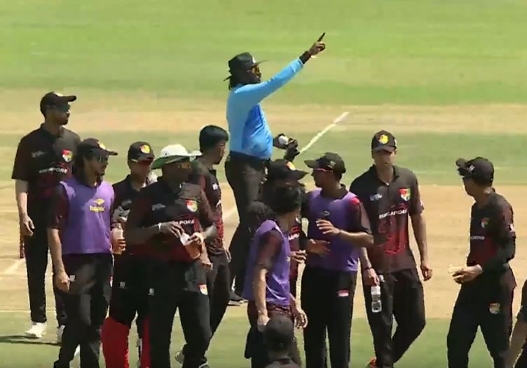 Sturdy Singapore restrict Japan to win by 34 runs