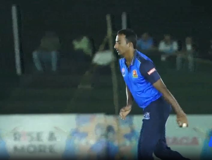 Ankeet Chavan's Match-defining 4/17