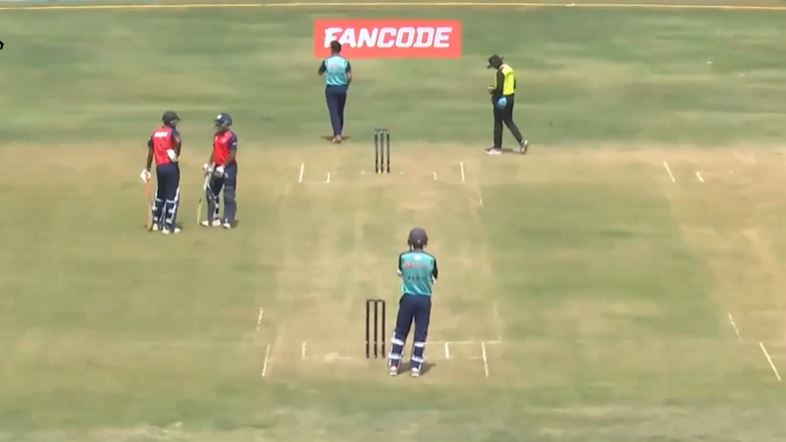 7 Fours, 2 Sixes! Bins Neyyoth's Electrifying 51