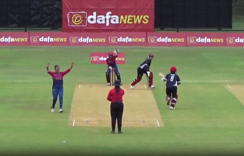 Heena Hotchandani's Fiery 3-fer