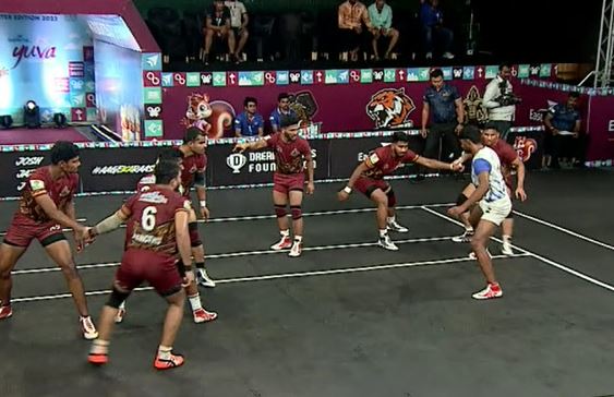 Vijayanagara Veers edge past Periyar Panthers 24-23