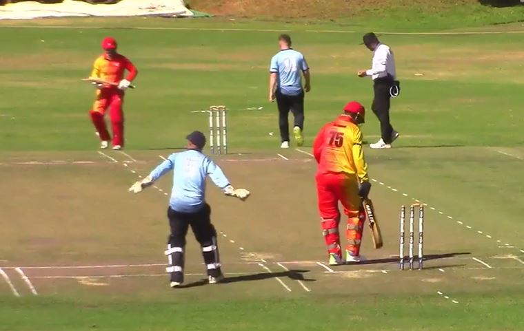 England Beat Zimbabwe by 5 Wickets