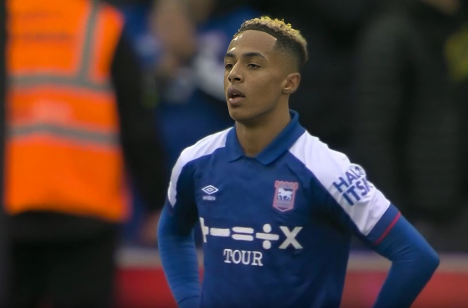 Ipswich Town Strike Late to Draw Against West Brom 2-2