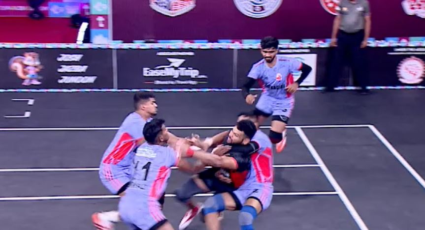 Ahmednagar Beat Ratnagiri 52-25