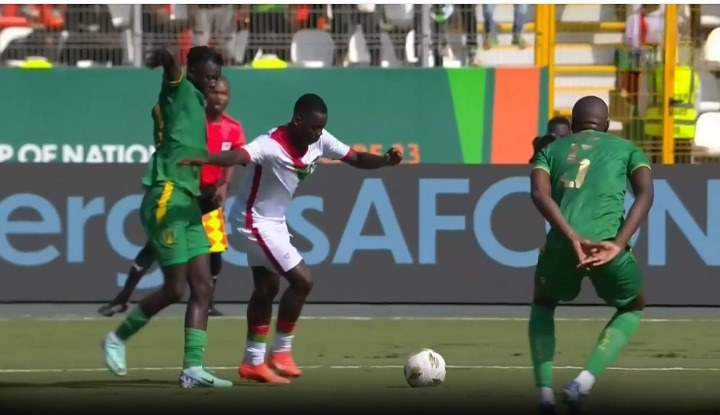 1-0! Traoré's injury-time penalty seals three points for Burkina Faso