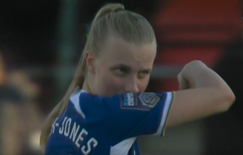 Chelsea Outplay West Ham United 2-0