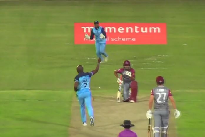 Titans vs North West Dragons: Junior Dala's 3 for 30