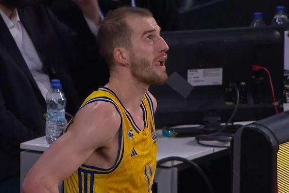 Anadolu Efes Istanbul Edge Past Alba Berlin 85-84