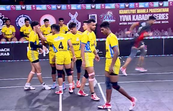 Ahmednagar Beat Kolhapur 40-33