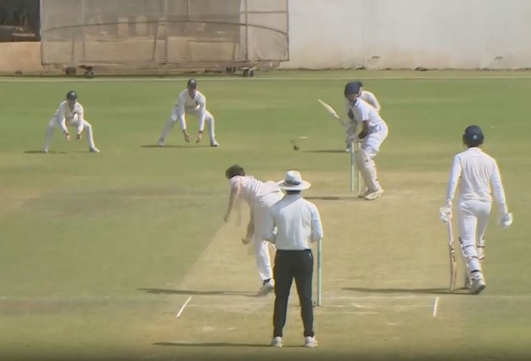 Karnataka Hold Lancashire to Draw on Day 3