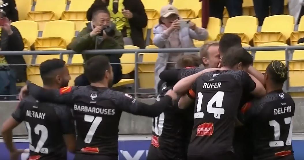 Wellington Phoenix Grind Out a 1-0 Victory Against Brisbane Roar