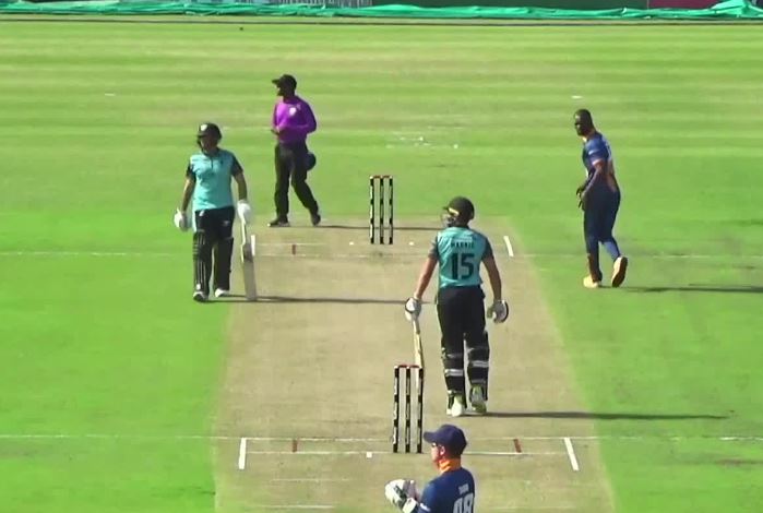 Knights vs Border: Marco Marais's 70 off 39