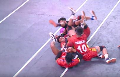 Shakti Shedmake's Ankle Hold Stuns Raigad