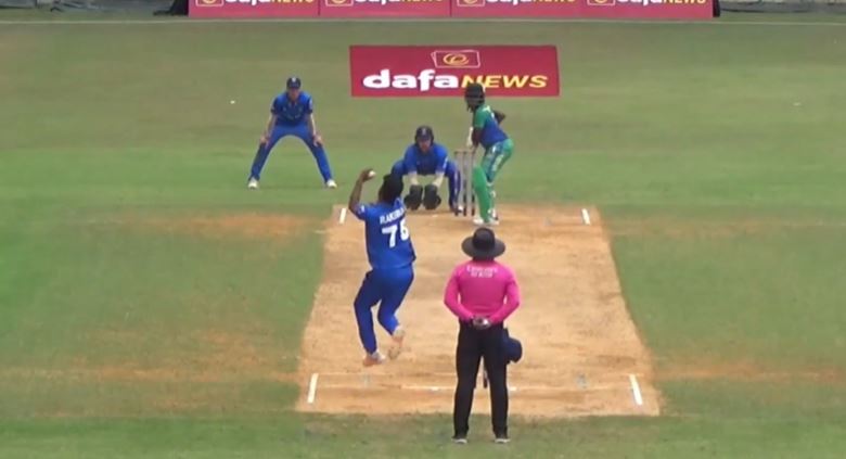 Italy vs Tanzania: Kassim Nassoro Mussa's 50 off 61