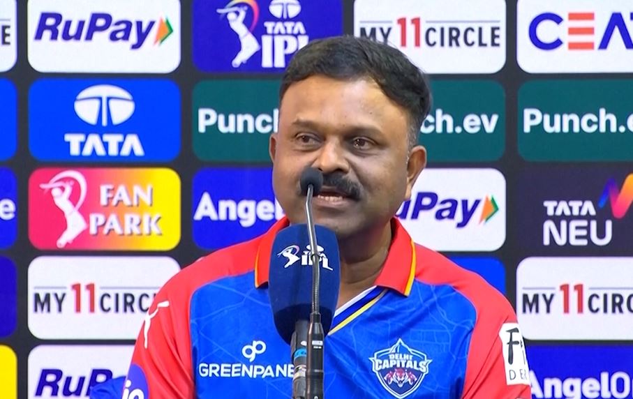 Last year Axar was the one striking very well to be honest: Pravin Amre