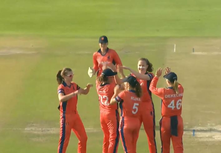 Netherlands beat Vanuatu by 100 runs