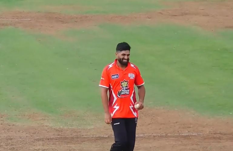 Ashtapailu Sports vs Nok 99: Rahul Desai’s 3 for 10