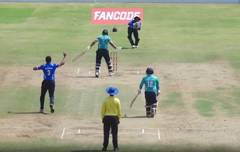 Ashtapailu Sports vs Punit Balan Group: Ashwin Shukla's 4 for 34